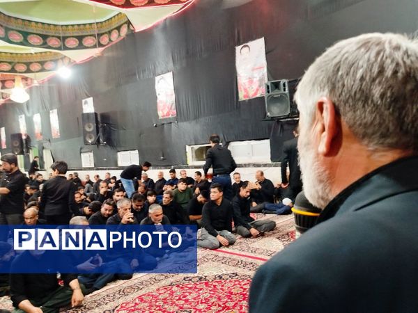 حضور پرشور مسئولان کاشمر در مراسم عزاداری شب سوم محرم روستای قلعه بالا