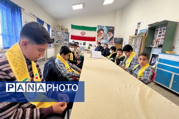 انتخابات هیئت رئیسه مجمع دانش‌آموزی پیشتازان در فیروزکوه