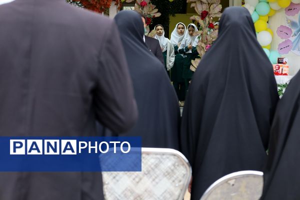 جشن شکوفه‌ها در آذربایجان غربی