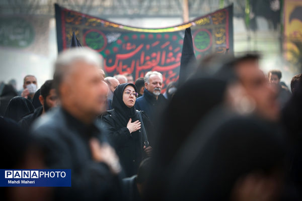 اجتماع عزاداران فاطمی در میدان هفت تیر