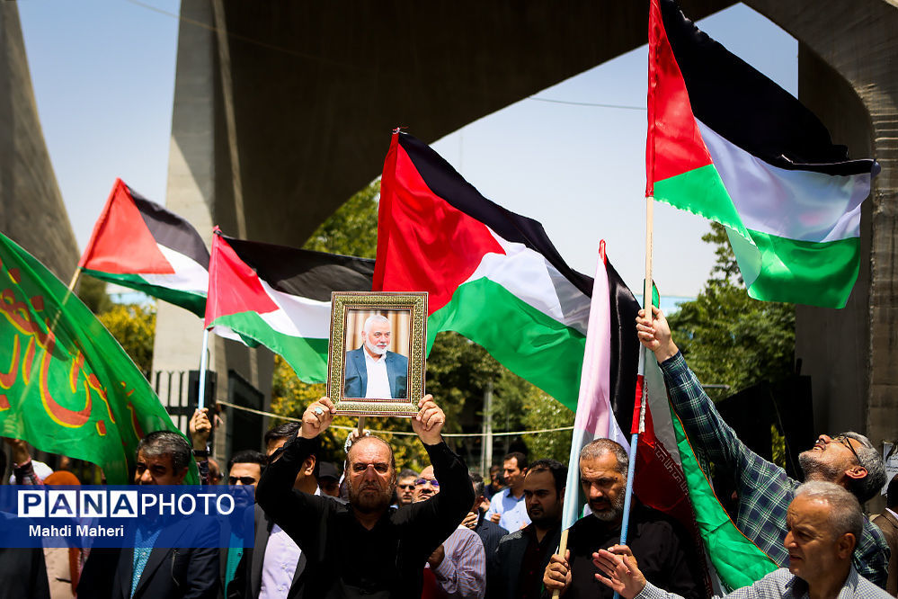 تجمع تهرانی‌ها در اعتراض به ترور شهید «اسماعیل هنیه» برگزار شد