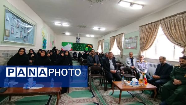 یادواره شهدای دبستان شاهد بنت‌الحسین تبریز با عطر فاطمی