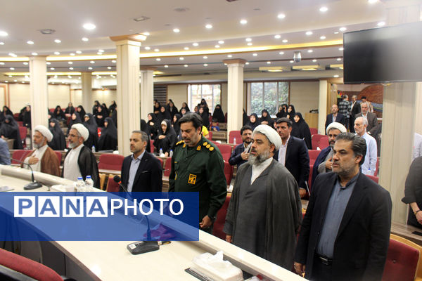 همایش معلم ماندگار در قم