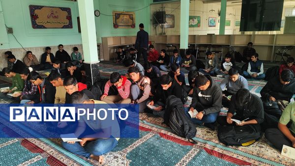 زیارت عاشورا در دبیرستان شاهد ابوذر غفاری 