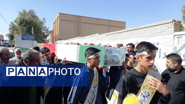 استقبال از شهید گمنام در مدارس ابرکوه