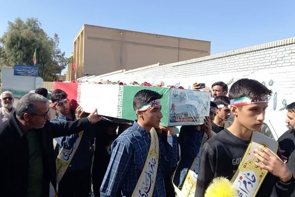 استقبال از شهید گمنام در مدارس ابرکوه