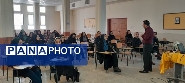 برگزاری جلسه توانمندسازی مدیران و معاونین اجرایی جدید‌‌الاستخدام  در شهرستان ملارد