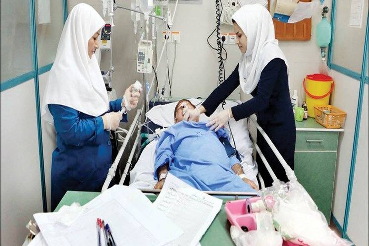 پرستان در خط مقدم بدون اسلحه، روحیه مردم را تقویت کردند 