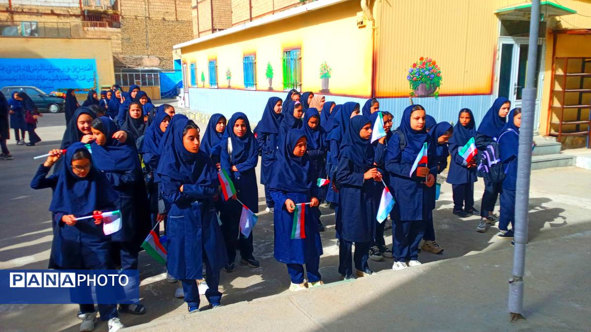 برگزاری جشن جوانهها در آموزشگاه میرزا جعفر سروقد