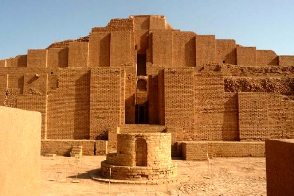 سند اولین اثر ثبت جهانی ایران به نام اداره کل میراث فرهنگی خوزستان زده شد