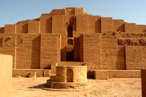 سند اولین اثر ثبت جهانی ایران به نام اداره کل میراث فرهنگی خوزستان زده شد