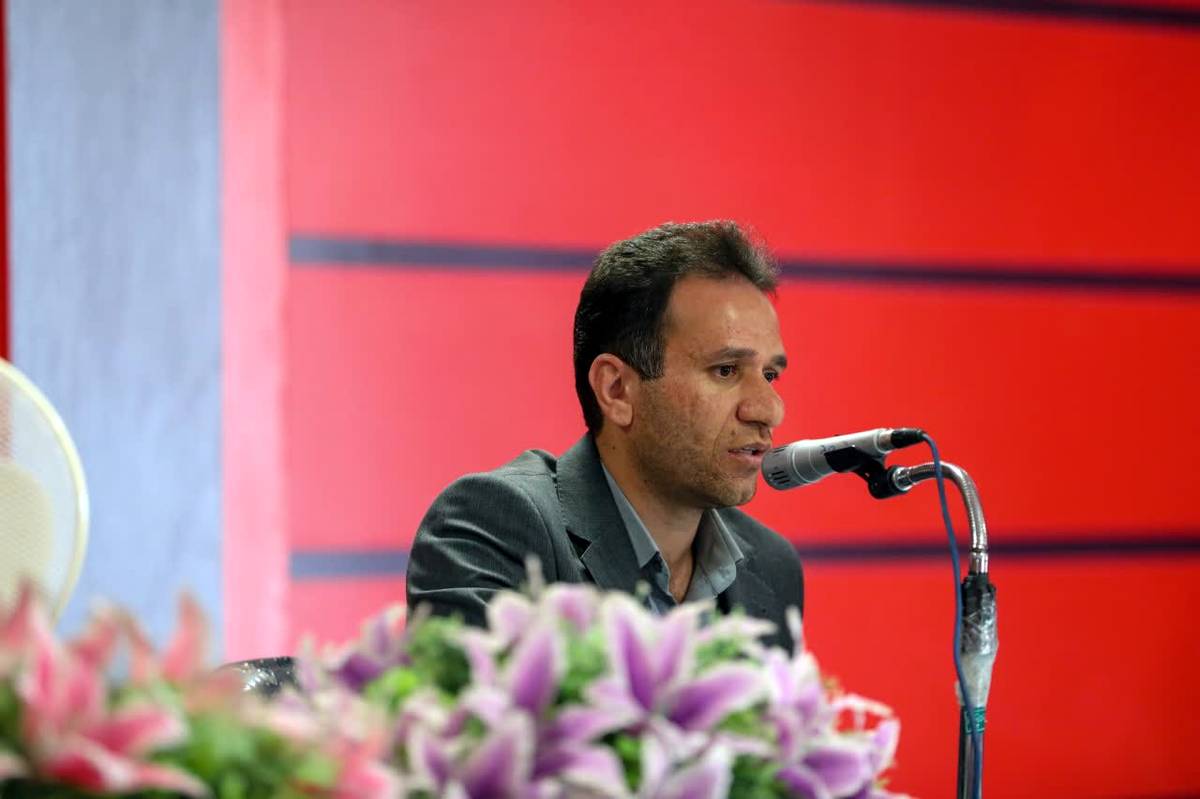 مسئولان موظف به پاسخگویی به رسانهها هستند