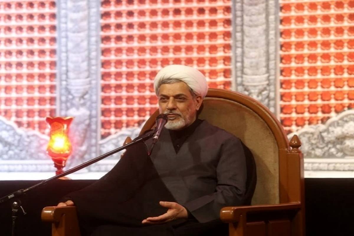 استکبارستیزی و خدمت به مؤمنین از شروط همراهی با اهل بیت(ع) است
