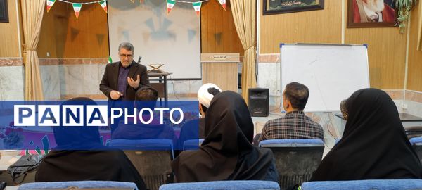 کارگاه آموزشی نماد در شیروان