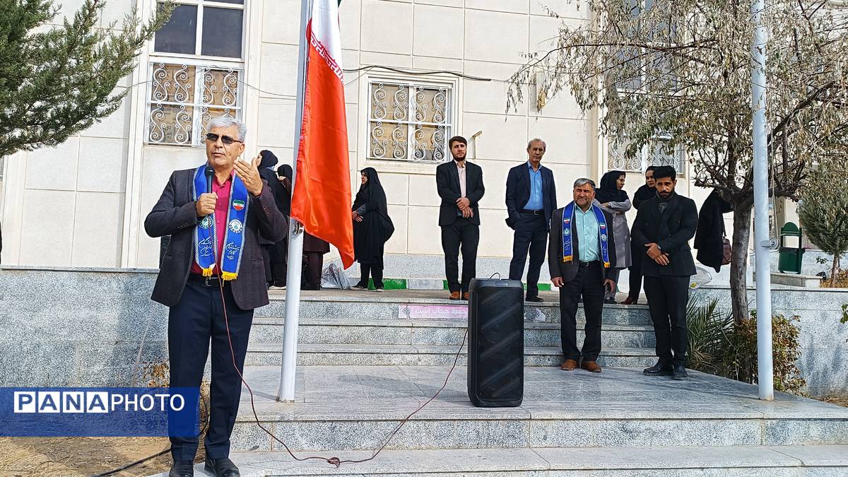 برگزاری «یکشنبه‌های مهارتی» طرح نماد در دبیرستان آرمیتا مصلی‌نژاد یاسوج