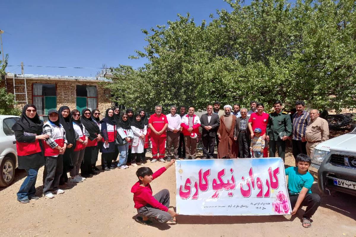 اردوی جهادی جمعی از مسئولین بروجن با هدف نوعدوستی