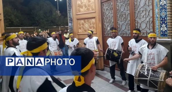 حرم حضرت معصومه(س) در شب شهادت برادر
