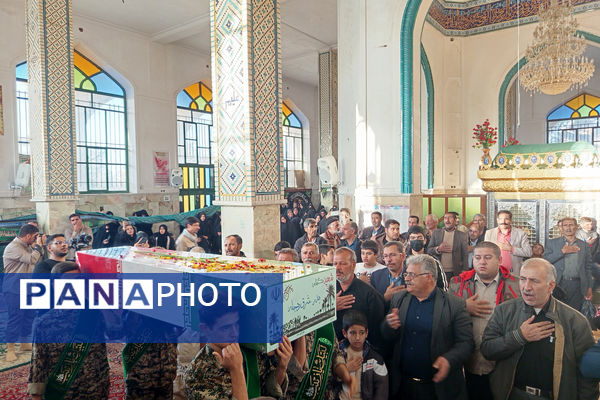 وداع مردم شهر بهمن با شهید گمنام