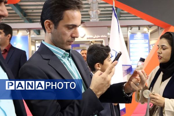 دوازدهمین نمایشگاه دستاوردهای پژوهش، فناوری و فن‌بازار در یزد آغاز به کار کرد