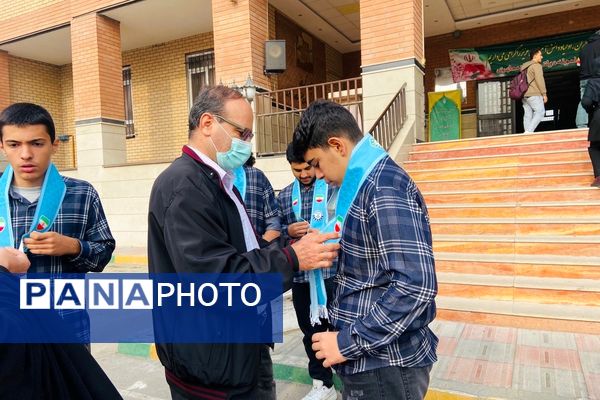 پشت‌صحنه آماده‌سازی مانور زلزله در مدرسه استاد مطهری رباط‌کریم