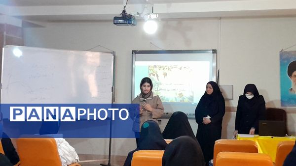 برگزاری مجمع پیشتازان دختر ناحیه 3 کرج