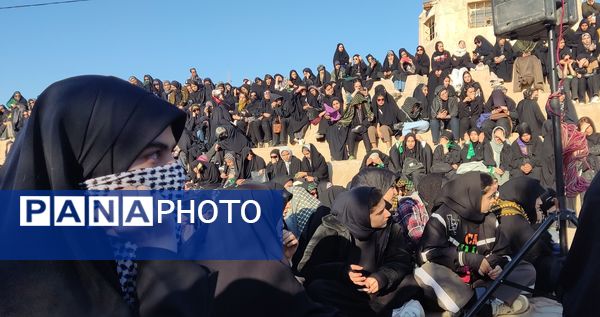 حس و حال دانش‌آموزان فریدونشهری در اردوی راهیان نور