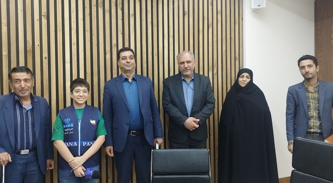 هوشمندسازی تمام کلاس‌های مدارس شهرستان برخوار  