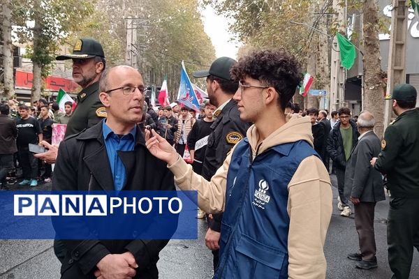  راهپیمایی 13 آبان در شهریار