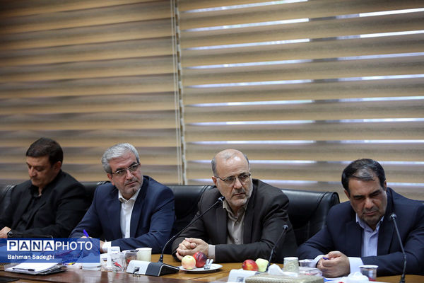 امضای تفاهم‌نامه‌ وزارت آموزش و پرورش و شرکت‌های خودروساری، صنعتی و معدنی کرمان