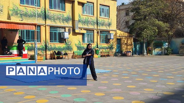 المپیاد ورزشی درون مدرسه ای در دبیرستان شهید قویدل
