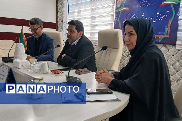 کارگاه آموزش اتوماسیون آی کن در اداره آموزش و پرورش کهریزک