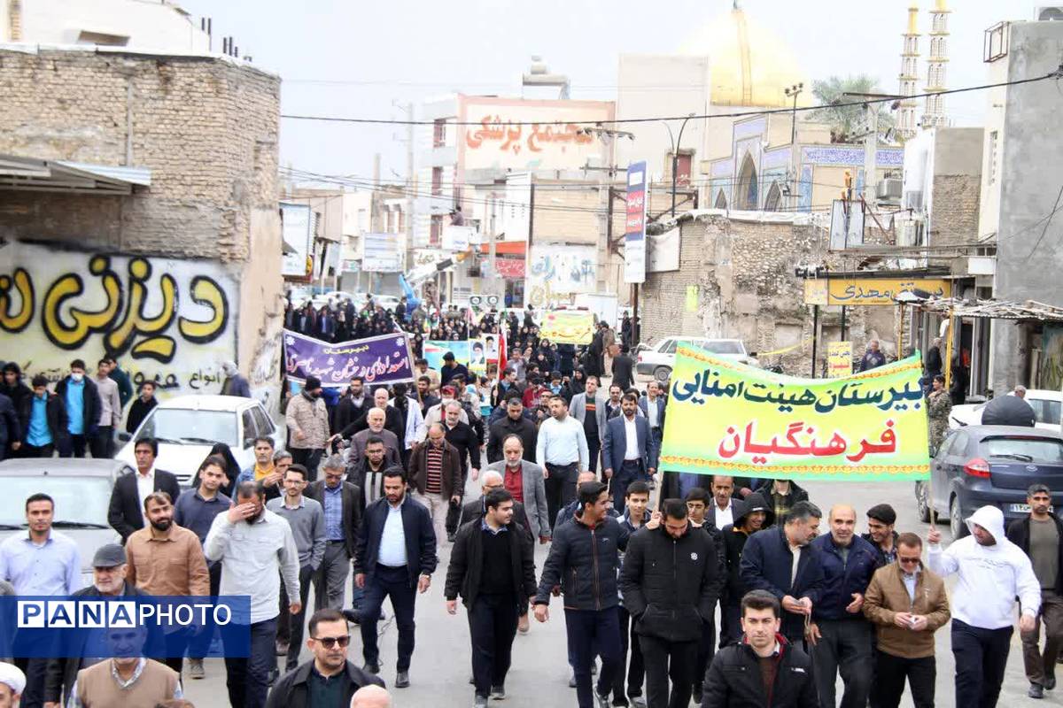 راهپیمایی 9 دی در بهبهان؛ فرهنگیان و دانش‌آموزان با آرمان‌های انقلاب تجدید بیعت کردند