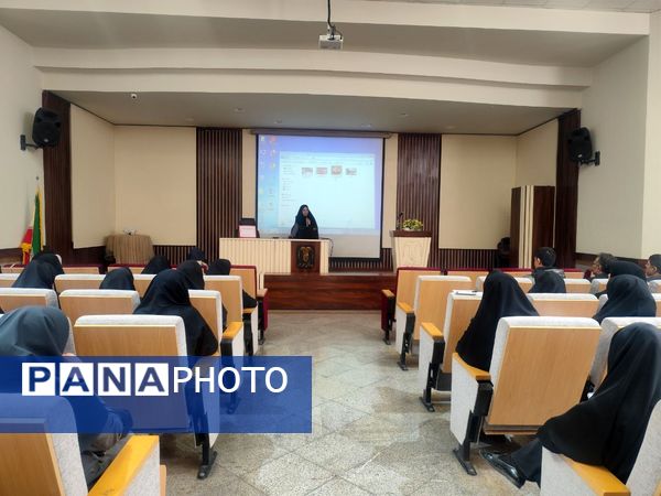 نشست تخصصی رابطین پژوهش؛ گامی برای توسعه علمی مدارس ناحیه ۶