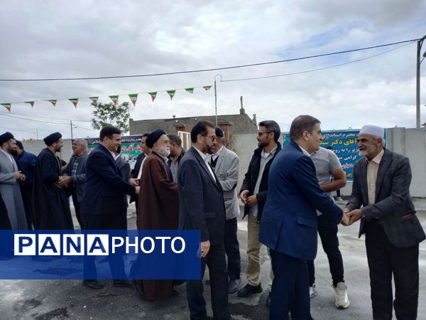 افتتاحیه مدرسه شش کلاسه زنده یاد محمد یاسر نیکنام در رضویه 