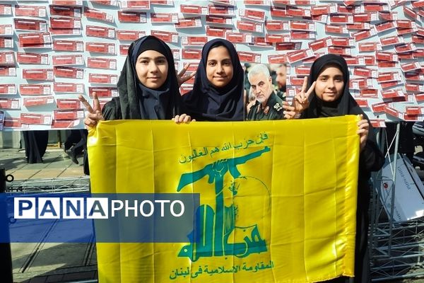  راهپیمایی ۱۳آبان روز ملی استکبار ستیزی و روز دانش آموز 