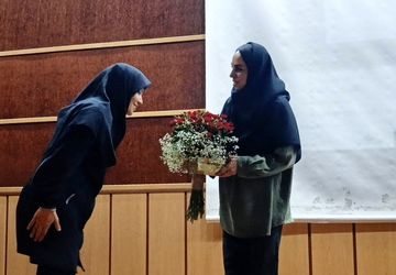 قدرت‌نمایی بانوان کاراته کار شهرری با دستان خالی