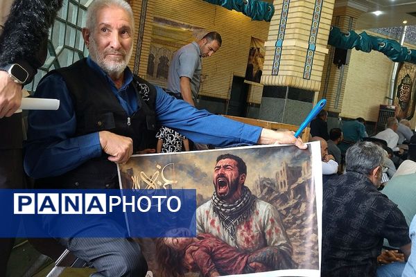 حضور پرشور فرهنگیان و برپایی غرفه های ستاد امر به معروف و نهی از منکر آموزش و پرورش در نمازجمعه 