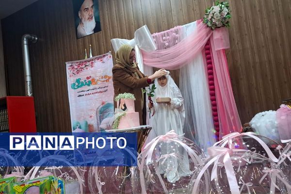 جشن تکلیف دانش آموزان دختر شهرستان ملارد