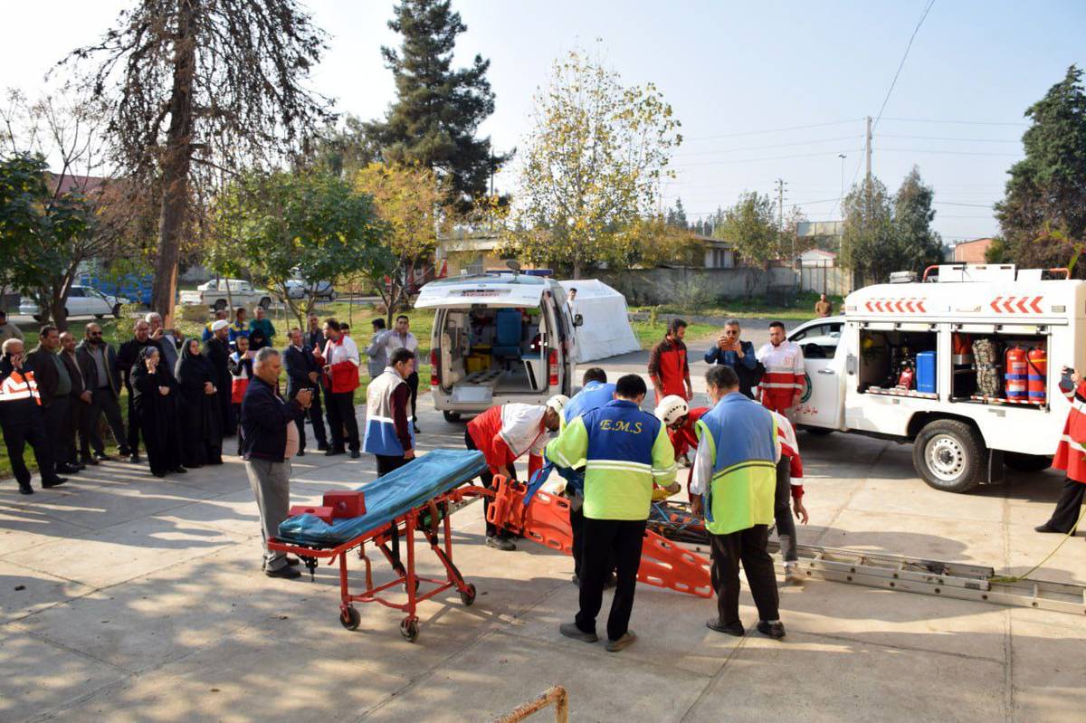 برگزاری مانور زلزله در هنرستان شهید چمران کردکوی