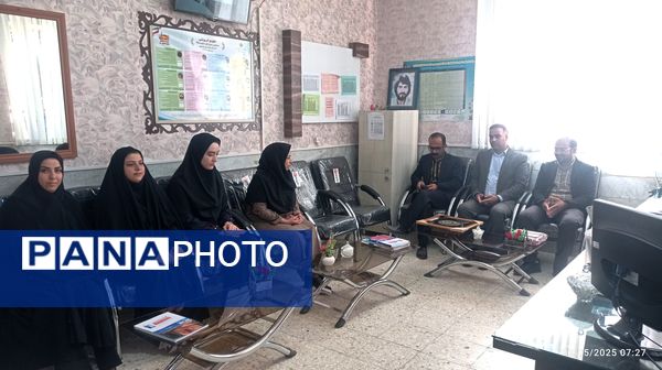 برگزاری مراسم سپاس معلم در خلیل آباد 