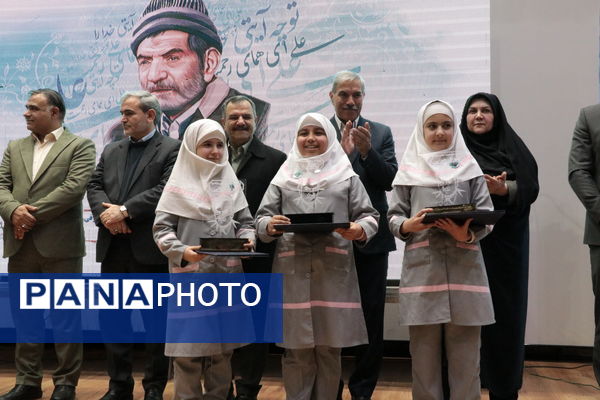 جشنواره علمی و ادبی شهریارخوانی دانش‌آموزی در تبریز