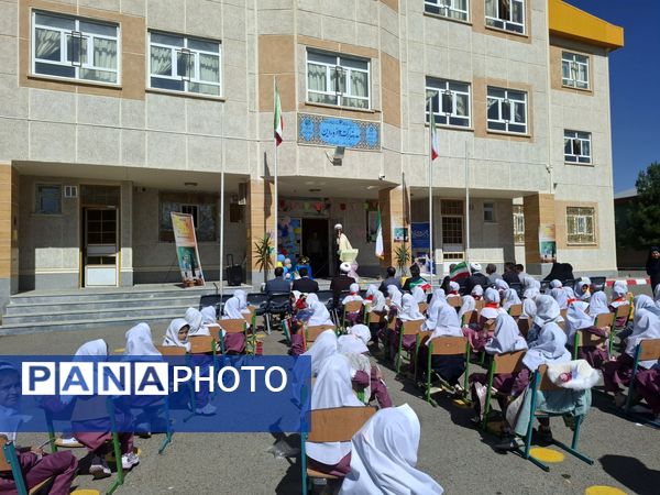 جشن عاطفه‌ها در مدارس اهر