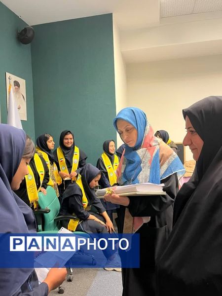 رونمایی از کتاب «صدای تاریکی» به خط بریل در یزد