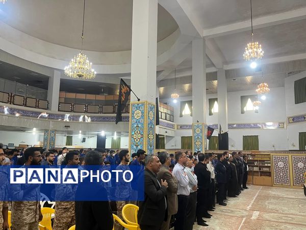 حضور قائم‌مقام معاون وزیر در سازمان دانش‌آموزی در  راهپیمایی ۱۳ آبان شهرک مروارید بندرعباس