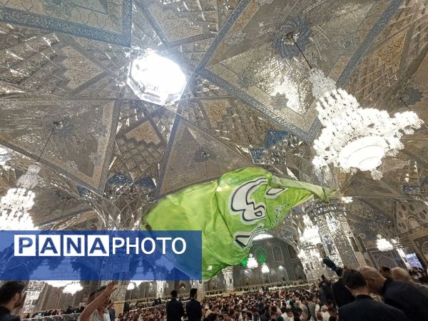 اجتماع 5 هزار نفری نوجوانان دانش آموز در حرم مطهر رضوی 