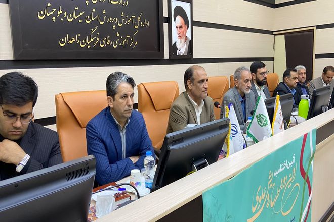 بهبود کیفیت آموزشی در مدارس گامی بزرگ و اساسی در مسیر رشد دانش‌آموزان است