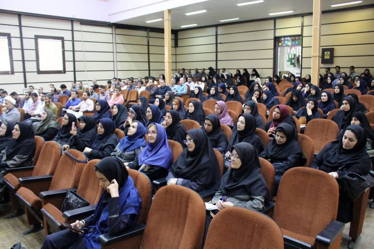 گردهمایی مشاوران مدارس همدان برگزار شد