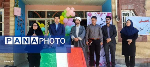 جشن شکوفه‌ها در مدارس سملقان