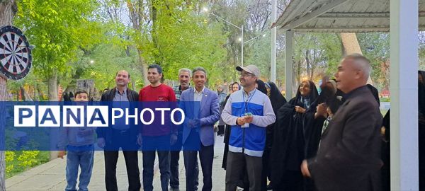 مسابقات استعدادیابی دارت ویژه بانوان در پارک صیاد شیرازی شیروان