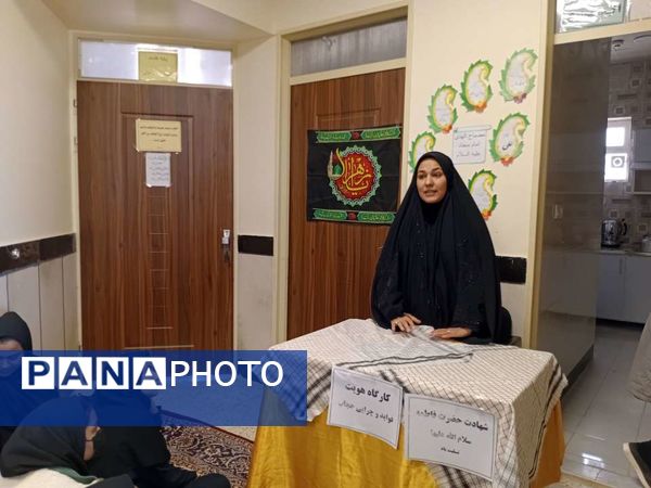 مراسم سوگواری شهادت بانوی دوعالم در دبیرستان مادرمهربان خلیل آباد